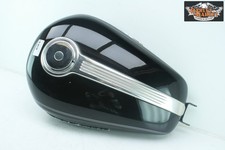 Serbatoio nero harleydavidson usato  Italia