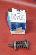 Usado, NOS 1981-1987 Ford Escort EXP Capô Bloqueio Striker Trava Strike OEM E1FZ-16K689-A comprar usado  Enviando para Brazil