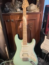 Chitarra elettrica fender usato  Maserada sul Piave
