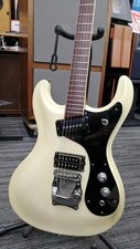Guitarra elétrica Mosrite The Ventilation Model comprar usado  Enviando para Brazil