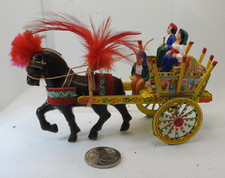CARRINHO CIGANO MINIATURA VINTAGE E FAMÍLIA EM CARRINHO DECORATIVO E CAVALO L16 x W5 x H10 comprar usado  Enviando para Brazil