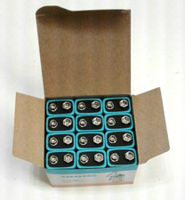 Pilhas alcalinas industriais VersaPro 11483267 9 volts 6LR61 VER-9V 12 peças comprar usado  Enviando para Brazil