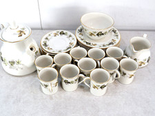 Royal doulton larchmont for sale  LEICESTER