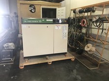 Hitachi oil free for sale  San Leandro