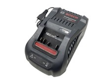 Ładowarka akumulatorów Bosch 1880 CV 1600A00B8G TOWAR B na sprzedaż  PL