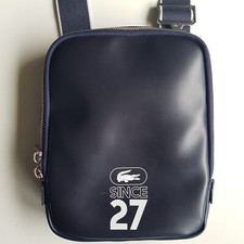 Sacoche zippée bleu d'occasion  Fenouillet