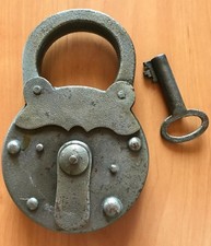 Altes vorhängeschloss riginal gebraucht kaufen  Rödermark