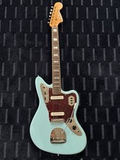 Guitarra elétrica Squier Classic Vibe '70s Jaguar edição limitada azul Daphne, usado comprar usado  Enviando para Brazil