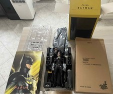 Hot toys batman usato  Livorno