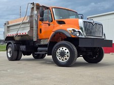 2009 international 7400 for sale  Saint Joseph