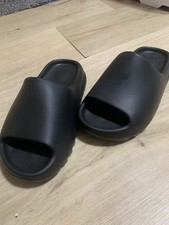 Yeezy slides black for sale  GLASGOW