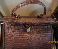 Elegance chic damenhandtasche gebraucht kaufen  Obergriesbach