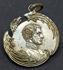 Médaillon empereur napoleon d'occasion  Saint-Pantaléon-de-Larche