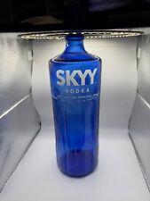 Botella de licor Skyy Vodka grande 1,75 L vacía limpia decorativa artesanía hobby segunda mano  Embacar hacia Argentina