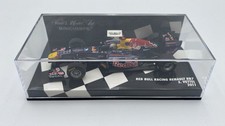 Min410110001 minichamps red usato  Modena