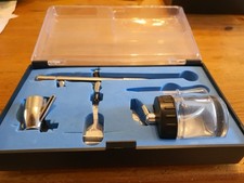 Boxed airbrush kit for sale  NEWCASTLE