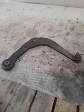 Triangle droit peugeot d'occasion  L'Horme