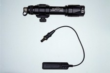 Surefire m600c scout for sale  GUILDFORD