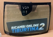 Vetro anteriore parabrezza usato  Guidonia Montecelio