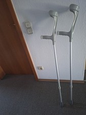 Gehhilfe krücken unterarm gebraucht kaufen  Neu-Ulm