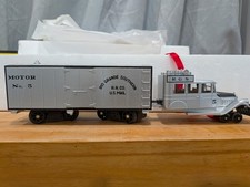 Scale 1999 mth for sale  West Islip