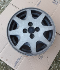 Cerchio lega 6jx14 usato  Italia