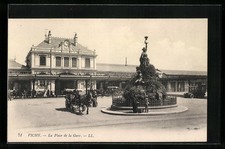 Cpa vichy place d'occasion  Expédié en France
