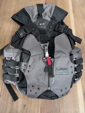 Mochila tática OAKLEY piloto de fábrica 20-S1242-B cinza, usado comprar usado  Enviando para Brazil