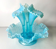 Vintage Azul Opalescente Diamante Renda 3 Chifres Arte Vidro Epergne 9” Estado perfeito comprar usado  Enviando para Brazil
