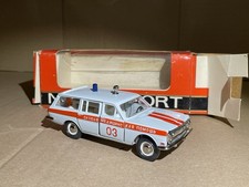 krankenwagen 1 43 gebraucht kaufen  Petersberg