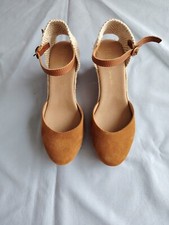 Ladies sandals closed for sale  SHEFFIELD