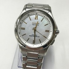 Citizen eco drive d'occasion Citizen eco drive d'occasion  Expédié en France