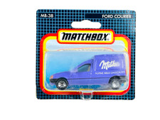 Usado, Matchbox Superfast MB-38 Milka Alpine Chocolate Ford Courier - Cartão Grade Azul comprar usado Usado, Matchbox Superfast MB-38 Milka Alpine Chocolate Ford Courier - Cartão Grade Azul comprar usado  Enviando para Brazil