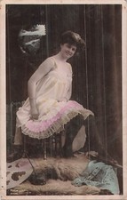 Femme modele peintre d'occasion  Vasles