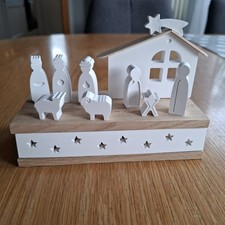 Weihnachtskrippe modern kerafu gebraucht kaufen Weihnachtskrippe modern kerafu gebraucht kaufen  Großbottwar