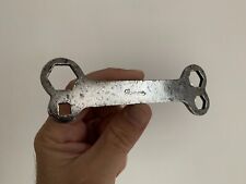Antico utensile chiave usato  Varese