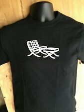 Barcelona chair shirt d'occasion  Expédié en Belgium