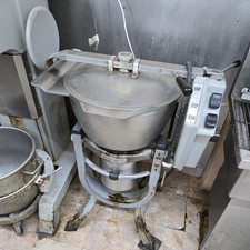 Hobart hcm300 vertical for sale  New Castle