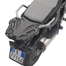 Portapacchi givi sr9227 usato  Italia