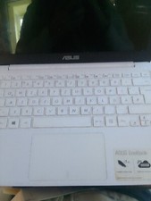 Verkaufe Asus Eeepc, schwarz und Asus EeePc, weiß (gratis) + externe Tastaturur comprar usado  Enviando para Brazil