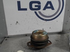 Support moteur gauche d'occasion  Sainte-Livrade-sur-Lot