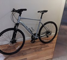 Maren hybrid bike for sale  HAYWARDS HEATH