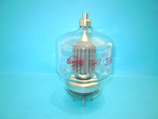 Valvola eimac tipo usato Valvola eimac tipo usato  Centallo