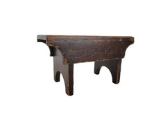 Usado, Antigo 19ºC PEQUENO BANCO DE CRÍQUETE ORIGINAL PINTURA MARROM UNHAS QUADRADAS Primitivo comprar usado  Enviando para Brazil