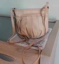 Borsa borsetta bombetta usato  Grosseto