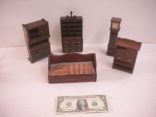 Usado, Móveis para casa de bonecas miniaturas de madeira sofá, armários, relógio de pêndulo comprar usado  Enviando para Brazil