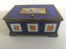 Tirelire boite ancienne d'occasion  Meximieux