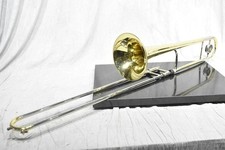 King 2102 tenor d'occasion  Expédié en France