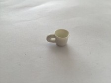 Tasse blanche 30510590 d'occasion Tasse blanche 30510590 d'occasion  Vendin-le-Vieil