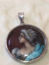 Beau pendentif ancien d'occasion  France